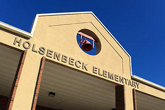 Holsenbeck Elementary building